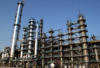 СМИ: Одесский нефтеперерабатывающий  завод захватили неизвестные c оружием
