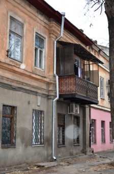 Завершен капитальный ремонт 27 жилых домов Одессы (фото)