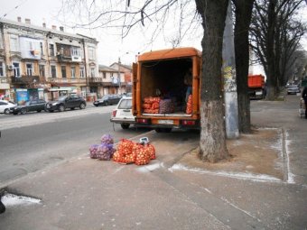 Одесские власти снова отчитались о борьбе со стихийной торговлей (фото)