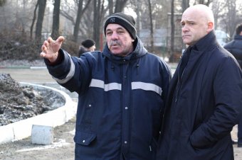 Об одесских дорогах: Их ремонтируют (видео)