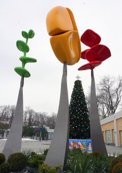 Одесса готовится к Новогодним праздникам (фото)