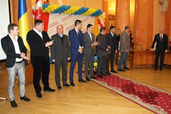 Геннадий Труханов: Сегодня органы самоуправления должны учиться работать по-новому (фото)