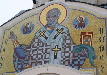 На одесском морвокзале появилась икона Николая Чудотворца, выложенная мозаикой (фото)