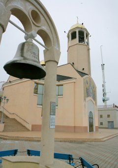 На одесском морвокзале появилась икона Николая Чудотворца, выложенная мозаикой (фото)