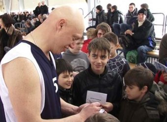 К 45-летию четырехкратного чемпиона Украины, баскетболиста Вадима  Пудзырея