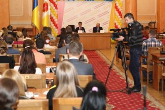 В одесской мэрии состоялся круглый стол с участием молодых служащих (фото)