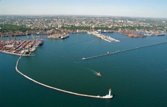 Общественник: "Основная проблема в портах - это попытки сохранить коррупционный стиль управления"