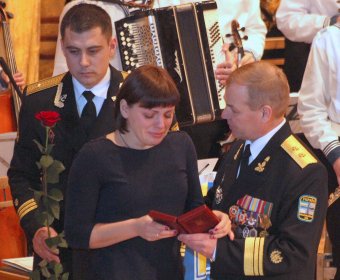 Геннадий Труханов посетил военный госпиталь