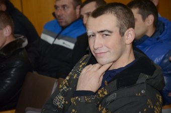 Эдуард Матвийчук поздравил военных с профессиональным праздником
