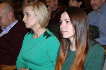 Геннадий Труханов  вручил одесским волонтерам почетные награды (фото)