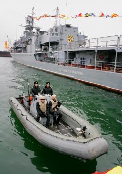 Одесситы побывали на военных кораблях (фото)