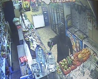 В Одессе задержан дерзкий магазинный налетчик