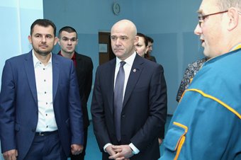 Геннадий Труханов провел выездной личный прием в Малиновском районе (фото)
