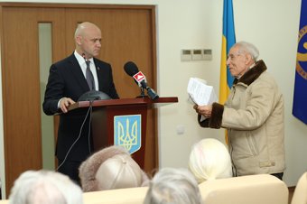 Геннадий Труханов провел выездной личный прием в Малиновском районе (фото)