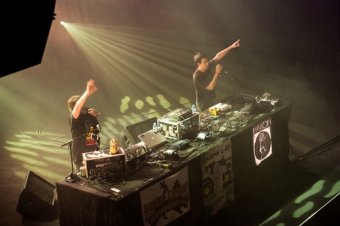 11 декабря французский проект MAHOM DUB впервые выступит в Одессе