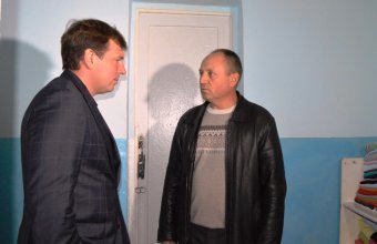 Николай Скорик обратился в Кабмин с просьбой предоставления права выхода на пенсию по выслуге лет сотрудникам детских приютов (фото)