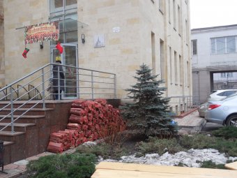 В Одессе открылась благотворительная Рождественская ярмарка