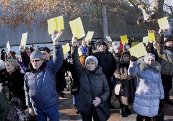 В Одессе бульдог-скейтбордист  разогнал митинг «евромайдана» (фото)