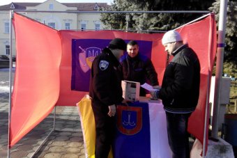 Скоро Новый Год… Пора позаботиться об охране жилья (фото)