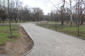 В парке Победы обустроят площадки для отдыха детей (фото)