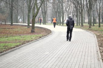 В парке Победы обустроят площадки для отдыха детей (фото)