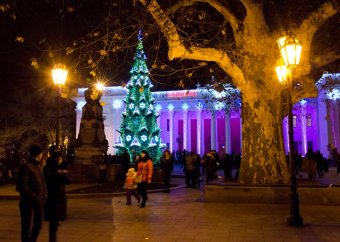 Что будет происходить в новогоднюю ночь у самой главной елки города