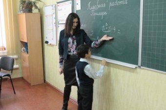 Делегация экспертов ООН посетила одесскую школу (фото)