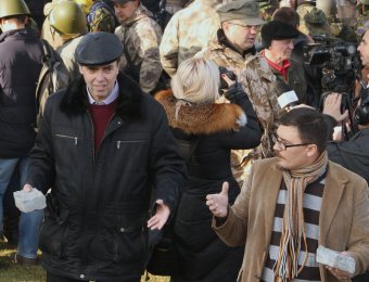 Общественники Одессы уничтожают парковку возле «Немо» (фото)