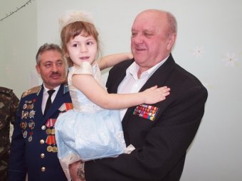 Одесское отделение Союза ветеранов Афганистана поздравило детей с Днем Святого Николая (фото)
