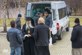 Гуманитарная помощь для мирных жителей востока Украины, собранная в Одесской епархии, прибыла по месту назначения (фото