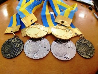 В Одессе определили победителей по прыжкам на батуте (фото)