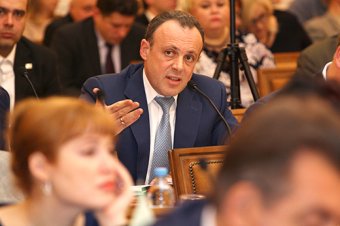 В Одессе сессия 