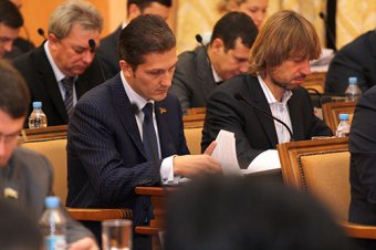 В Одессе сессия 