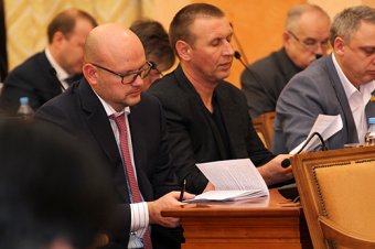 В Одессе сессия 