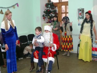 В Одессе проходят новогодние утренники для маленьких одесситов (фото)