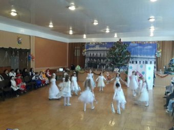 Самые маленькие одесситы получили в подарок музыкальную сказку «Щелкунчик для Мари» (фото)