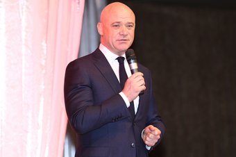 Мэр Одессы Геннадий Труханов поздравил маленьких одесситов с Новым 2015 годом (фото)