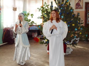 В одесском детском санатории «Ласточка» прошел яркий новогодний праздник (фото)