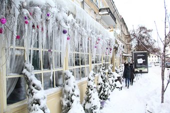 Как одесситы освобождали улицы от снега (фото)