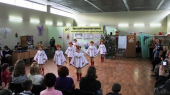 Социальные службы города проводят праздничные концерты для детей