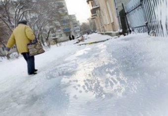 Как вести себя во время гололеда