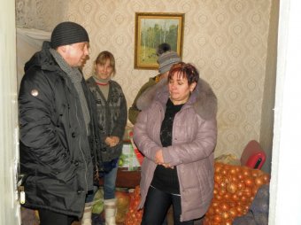 Переселенцам из зоны АТО, проживающим в санатории «Сперанца», оказана помощь (фото)