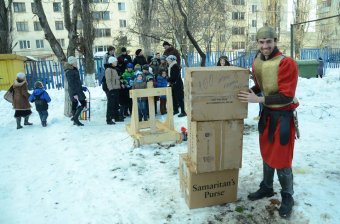 В Суворовском районе проходят Рождественские гуляния
