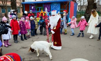 Рождество в Одесском зоопарке: Колядки и вареники