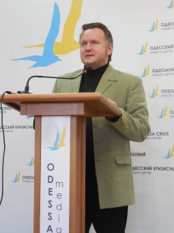 Психолог рассказал, как правильно вести себя с переселенцами