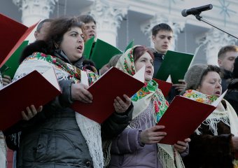 Сегодня на Думской площади состоялся концерт Митрополичего хора и хора "Ave musica"