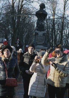 Сегодня на Думской площади состоялся концерт Митрополичего хора и хора "Ave musica"