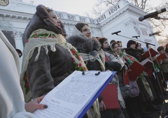 Сегодня на Думской площади состоялся концерт Митрополичего хора и хора "Ave musica"