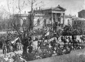 17 января 1918 года в Одессе была установлена советская власть