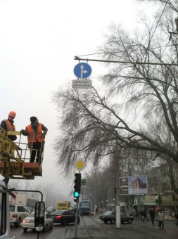 Вниманию водителей: В Одессе установлены новые дорожные знаки (фото)